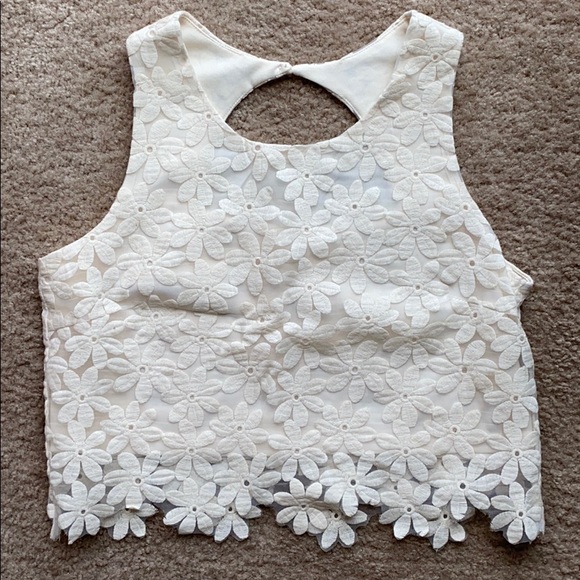 Mind Code Tops - Tobi White Crop Top